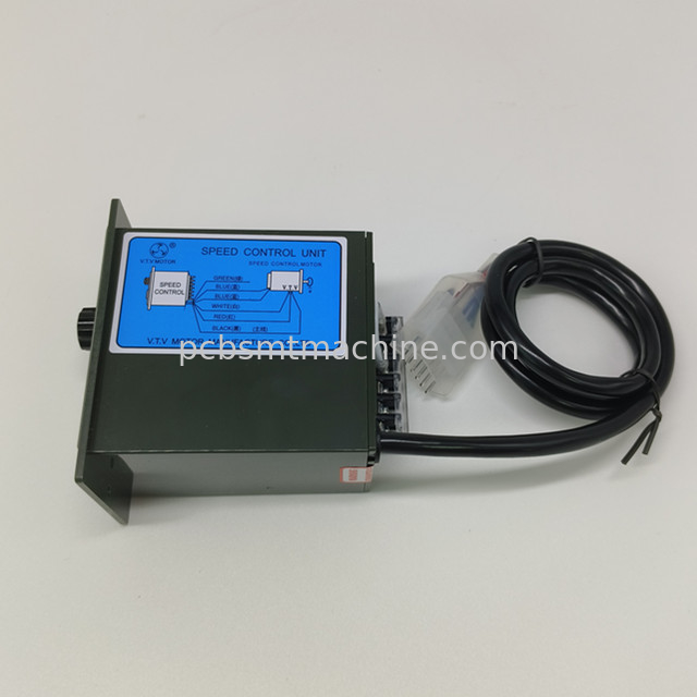 Regolatore di velocità a controllo digitale di precisione per scaricatore di saldatura a onda 60W Prestazioni di potenza Produzione